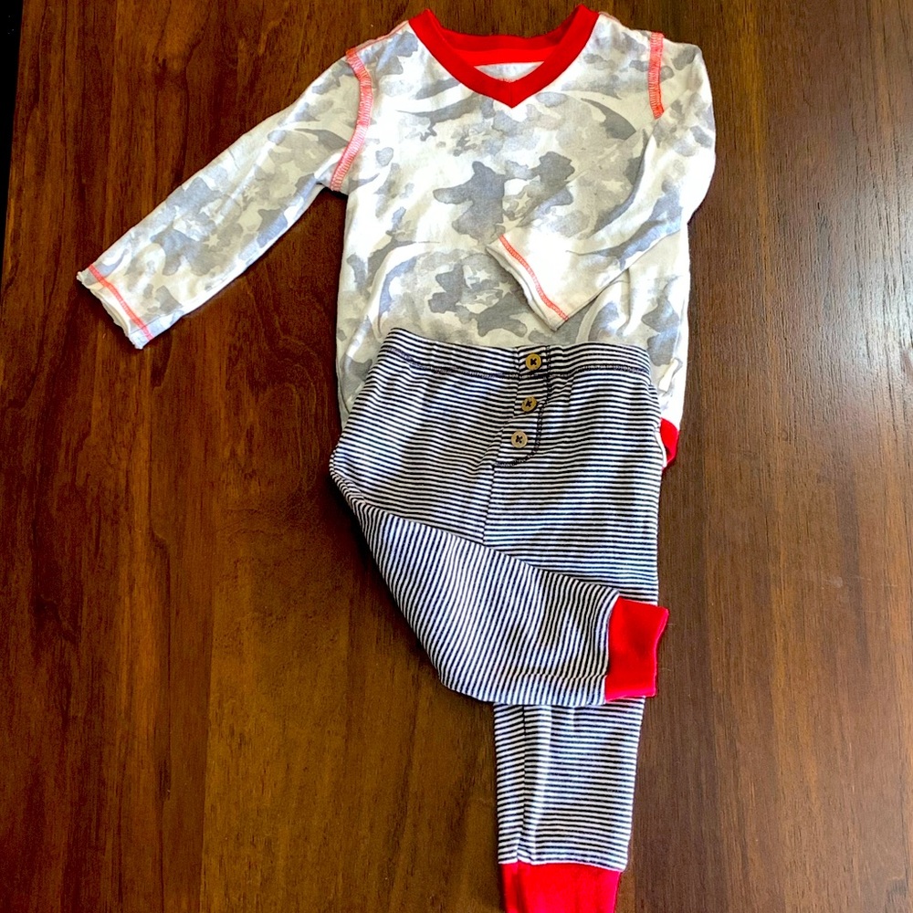 Star Bright Organic Baby Bodysuit & Pant Set